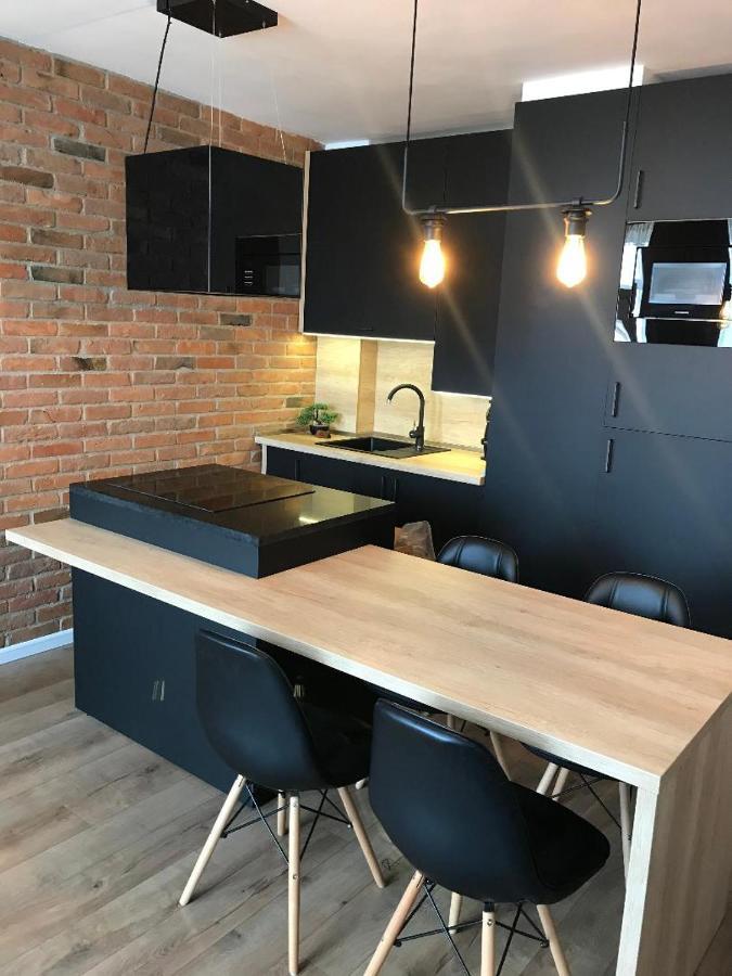 Sole Apartment 2 Сату Маре Екстериор снимка